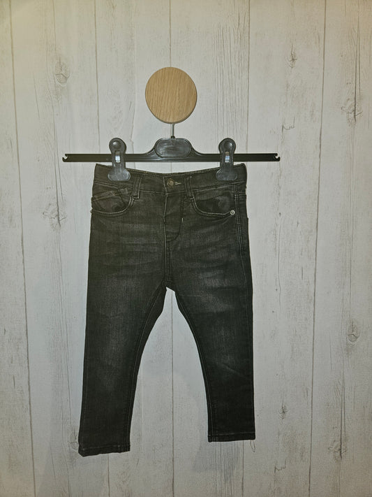 Zara- Pantalon taille 18/24 mois