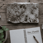 Odeur humidité maison hygromètre moisissure