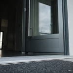 Porte d entrée alu vitrée contemporaine, vitrage et lumière naturelle