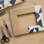 Cadre photo fabriquer en carton ou bois, rendu net